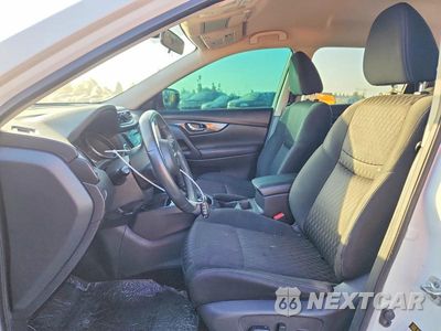 Zdjęcie 7 z 12 samochodu: 2017 NISSAN ROGUE SV VIN:KNMAT2MT0HP548904 - miniatura