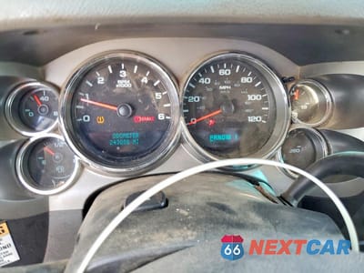 Zdjęcie 9 z 12 samochodu: 2008 CHEVROLET SILVERADO C2500 HEAVY DUTY VIN:1GBHC24K98E205059 - miniatura