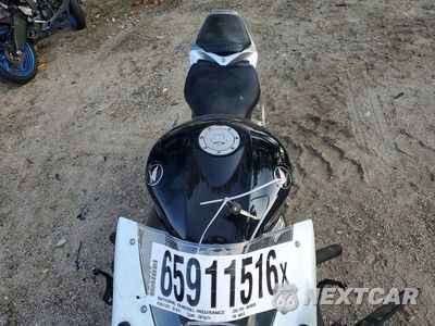 Piąte zdjęcie samochodu w środku: 2008 HONDA CBR1000 RR VIN:JH2SC59078M006678 - miniatura