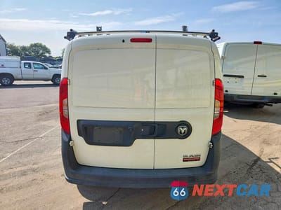Zdjęcie 6 z 13 samochodu: 2021 RAM PROMASTER CITY VIN:ZFBHRFAB7M6T36519 - miniatura