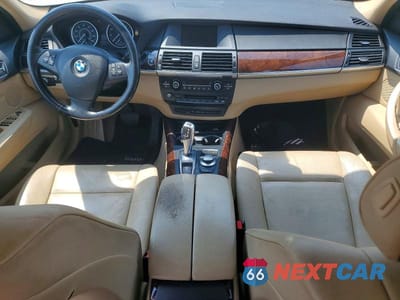 Zdjęcie 8 z 13 samochodu: 2009 BMW X5 XDRIVE30I VIN:5UXFE43559L265548 - miniatura