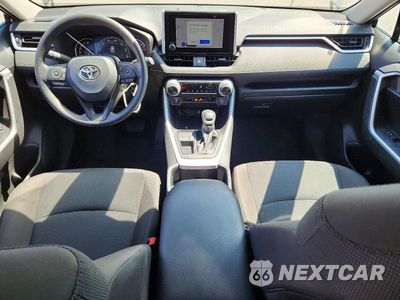 Zdjęcie 8 z 12 samochodu: 2025 TOYOTA RAV4 LE VIN:2T3K1RFV2SW421536 - miniatura