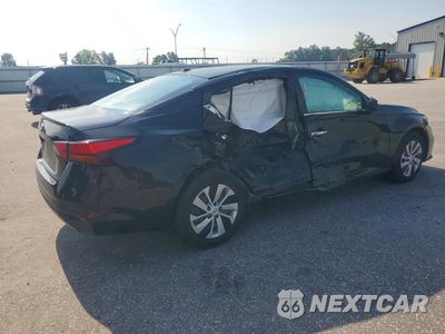 Trzecie zdjęcie samochodu z tyłu: 2019 NISSAN ALTIMA S VIN:1N4BL4BVXKC254564 - miniatura