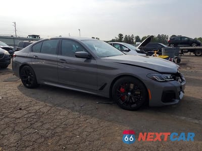 Czwarte zdjęcie samochodu z boku: 2021 BMW 540 XI VIN:WBA73BJ06MWX11024 - miniatura