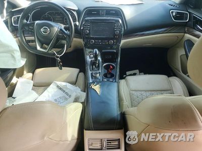 Zdjęcie 8 z 12 samochodu: 2016 NISSAN MAXIMA PLATINUM VIN:1N4AA6AP5GC415300 - miniatura