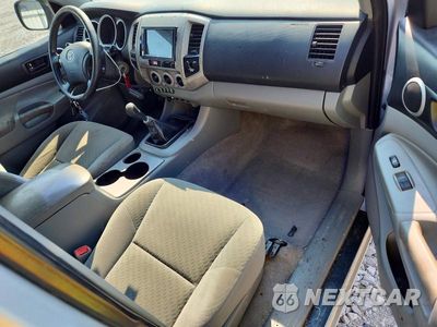 Zdjęcie 8 z 13 samochodu: 2009 TOYOTA TACOMA ACCESS CAB VIN:5TEUX42N89Z650446 - miniatura