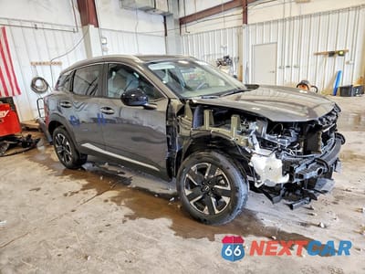 Czwarte zdjęcie samochodu z boku: 2026 NISSAN KICKS SV VIN:3N8AP6CB7TL366307 - miniatura