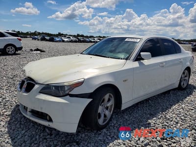 2006 BMW 530 I WBANE73536CM43576 - główne zdjęcie licytacji z USA - miniatura