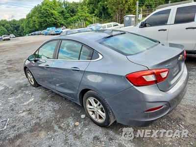 Drugie zdjęcie samochodu z przodu: 2018 CHEVROLET CRUZE LT VIN:1G1BE5SM5J7131448 - miniatura