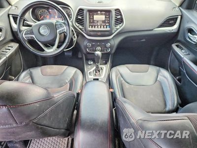 Zdjęcie 8 z 13 samochodu: 2014 JEEP CHEROKEE TRAILHAWK VIN:1C4PJMBS2EW255304 - miniatura