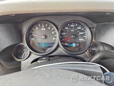 Zdjęcie 9 z 13 samochodu: 2007 CHEVROLET SILVERADO K1500 VIN:1GCEK14C07E528273 - miniatura