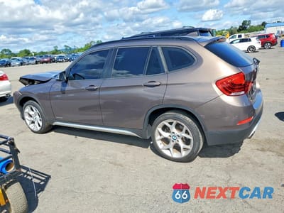 Drugie zdjęcie samochodu z przodu: 2013 BMW X1 XDRIVE28I VIN:WBAVL1C59DVR82045 - miniatura