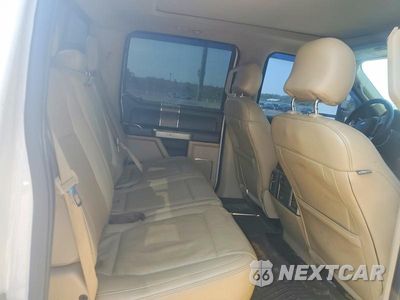 Zdjęcie 10 z 12 samochodu: 2017 FORD F250 SUPER DUTY VIN:1FT7W2BT7HEB13488 - miniatura