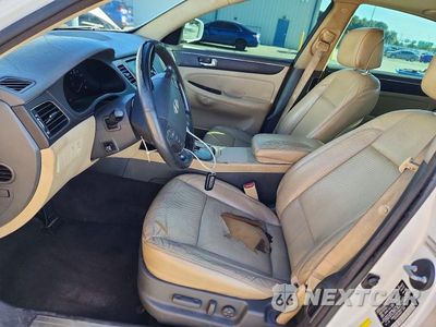Zdjęcie 7 z 12 samochodu: 2011 HYUNDAI GENESIS 3.8L VIN:KMHGC4DE9BU132183 - miniatura