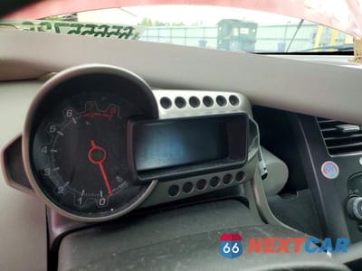 Zdjęcie 9 z 12 samochodu: 2013 CHEVROLET SONIC LT VIN:1G1JC5SG1D4229314 - miniatura