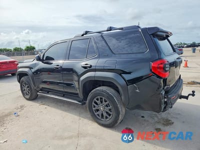 Drugie zdjęcie samochodu z przodu: 2025 TOYOTA 4RUNNER SR5 VIN:JTEVA5BR4S5007188 - miniatura