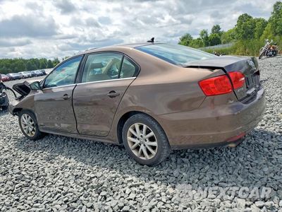 Trzecie zdjęcie samochodu z tyłu: 2013 VOLKSWAGEN JETTA SE VIN:3VWDX7AJ0DM444055 - miniatura