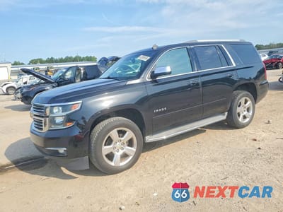 2015 CHEVROLET TAHOE C1500 LTZ 1GNSCCKC0FR257180 - główne zdjęcie licytacji z USA - miniatura