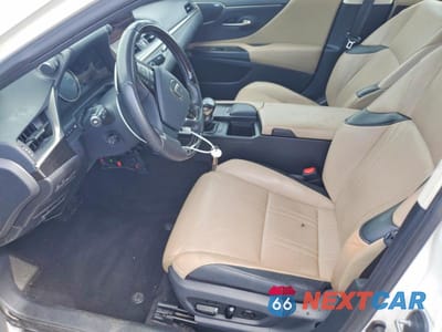 Zdjęcie 7 z 12 samochodu: 2019 LEXUS ES 350 VIN:58ABZ1B15KU013322 - miniatura