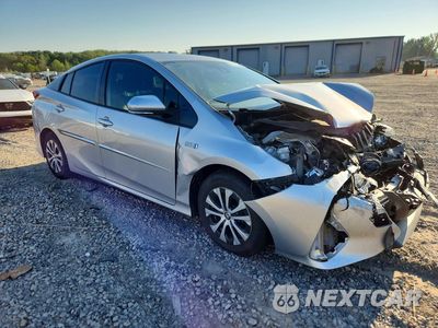 Czwarte zdjęcie samochodu z boku: 2021 TOYOTA PRIUS PRIME XLE VIN:JTDKAMFP7M3183483 - miniatura