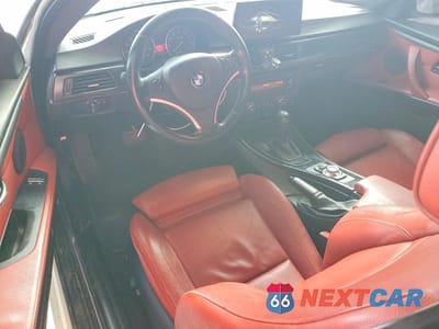 Zdjęcie 8 z 12 samochodu: 2011 BMW 335 XI VIN:WBAKF9C52BE620550 - miniatura