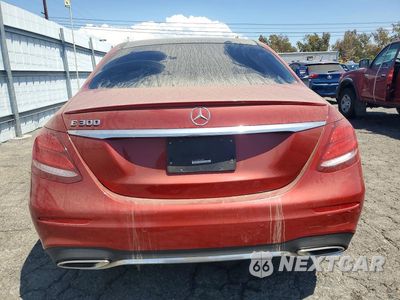 Zdjęcie 6 z 13 samochodu: 2019 MERCEDES-BENZ E 300 VIN:WDDZF4JB8KA548599 - miniatura