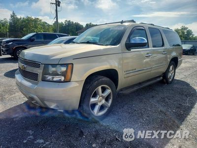 2011 CHEVROLET SUBURBAN K1500 LTZ 1GNSKKE3XBR365812 - główne zdjęcie licytacji z USA - miniatura