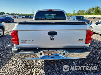 Zdjęcie 6 z 12 samochodu: 2005 DODGE DAKOTA QUAD SLT VIN:1D7HW48N25S152176 - miniatura