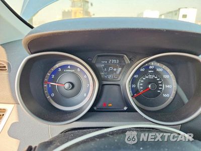 Zdjęcie 9 z 12 samochodu: 2014 HYUNDAI ELANTRA SE VIN:KMHDH4AE8EU178438 - miniatura