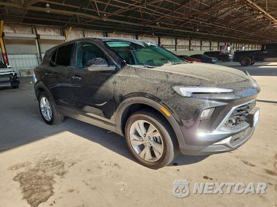 Czwarte zdjęcie samochodu z boku: 2025 BUICK ENCORE GX PREFERRED VIN:KL4AMCSL5SB196164 - miniatura