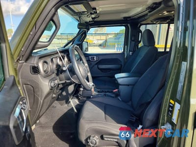 Zdjęcie 7 z 13 samochodu: 2021 JEEP GLADIATOR SPORT VIN:1C6HJTAG9ML580812 - miniatura