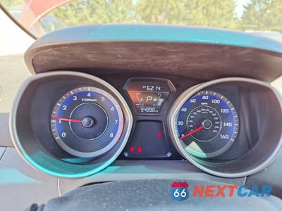 Zdjęcie 9 z 13 samochodu: 2015 HYUNDAI ELANTRA SE VIN:KMHDH4AEXFU253335 - miniatura