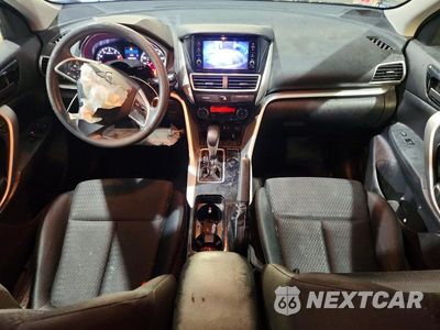 Zdjęcie 8 z 14 samochodu: 2020 MITSUBISHI ECLIPSE CROSS ES VIN:JA4AS3AA3LZ012953 - miniatura