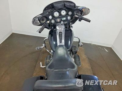 Zdjęcie 6 z 10 samochodu: 2011 HARLEY-DAVIDSON FLHX VIN:1HD1KBM18BB649533 - miniatura