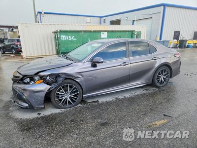2024 TOYOTA CAMRY SE 4T1G11AK6RU887140 - główne zdjęcie licytacji z USA - miniatura