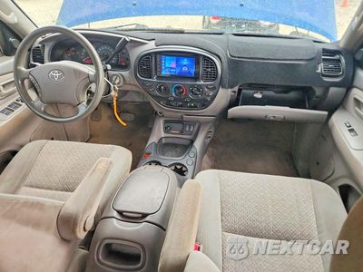 Zdjęcie 8 z 12 samochodu: 2005 TOYOTA TUNDRA DOUBLE CAB SR5 VIN:5TBDT44185S479896 - miniatura