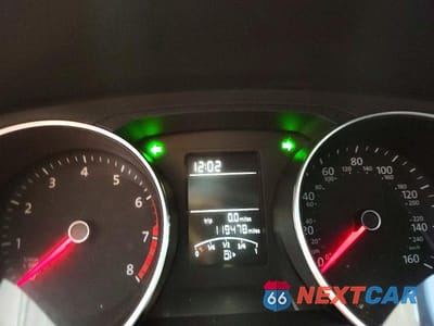 Zdjęcie 9 z 12 samochodu: 2017 VOLKSWAGEN JETTA S VIN:3VW2B7AJ7HM364022 - miniatura