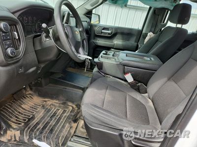 Zdjęcie 7 z 12 samochodu: 2020 CHEVROLET SILVERADO K1500 VIN:1GCRYAEF9LZ290399 - miniatura