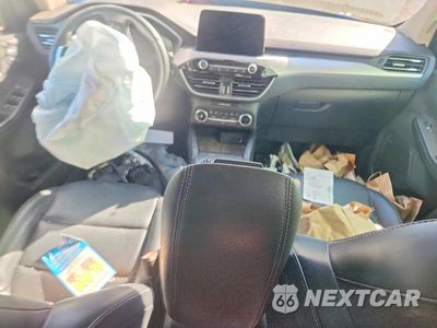 Zdjęcie 8 z 13 samochodu: 2020 FORD ESCAPE SEL VIN:1FMCU9H65LUA30747 - miniatura