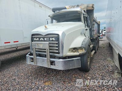 2020 MACK GRANITE DUMP TRUCK 1M2GR2GC3LM013267 - główne zdjęcie licytacji z USA - miniatura