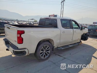 Trzecie zdjęcie samochodu z tyłu: 2019 CHEVROLET SILVERADO K1500 RST VIN:3GCUYEED9KG190690 - miniatura