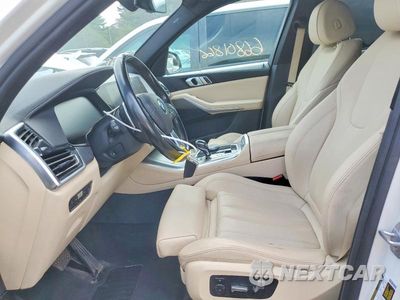 Zdjęcie 7 z 13 samochodu: 2019 BMW X5 XDRIVE40I VIN:5UXCR6C55KLL05698 - miniatura