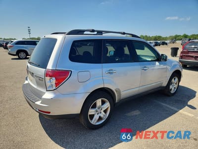 Trzecie zdjęcie samochodu z tyłu: 2010 SUBARU ASCENT TOURING W/7-P VIN:JF2SH6CC5AH703480 - miniatura