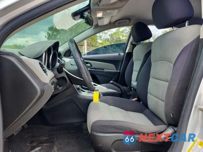 Zdjęcie 7 z 12 samochodu: 2014 CHEVROLET CRUZE LS VIN:1G1PA5SH9E7280942 - miniatura