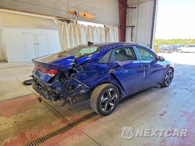Trzecie zdjęcie samochodu z tyłu: 2023 HYUNDAI ELANTRA SEL VIN:5NPLS4AG5PH118049 - miniatura