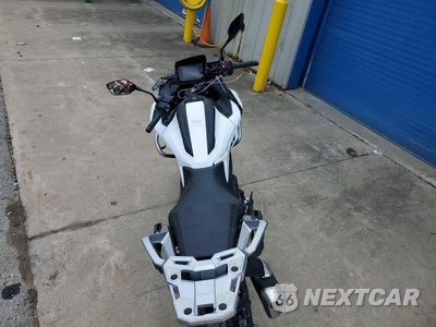 Zdjęcie 6 z 10 samochodu: 2025 HONDA NC750 XD VIN:JH2RH2312SK000063 - miniatura