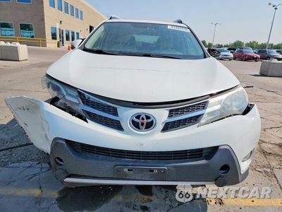 Piąte zdjęcie samochodu w środku: 2015 TOYOTA RAV4 XLE VIN:JTMRFREV4FD172600 - miniatura