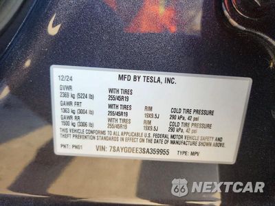 Zdjęcie 14 z 14 samochodu: 2025 TESLA MODEL Y VIN:7SAYGDEE3SA359955 - miniatura