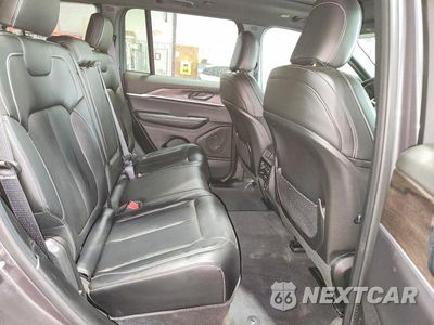 Zdjęcie 10 z 12 samochodu: 2025 JEEP GRAND CHEROKEE LIMITED VIN:1C4RJHBG2S8789575 - miniatura