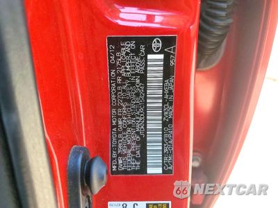 Zdjęcie 12 z 12 samochodu: 2012 TOYOTA PRIUS TWO VIN:JTDKN3DU9C1542947 - miniatura